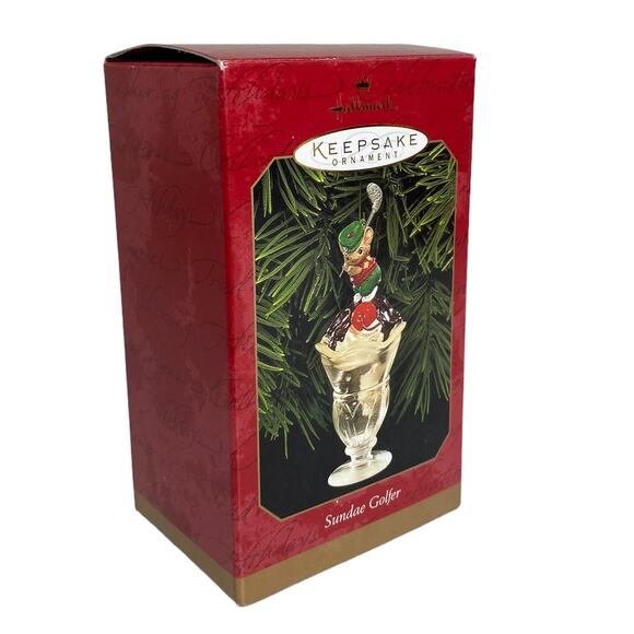 Hallmark Sundae Golfer Ornament - Picture 7 of 9